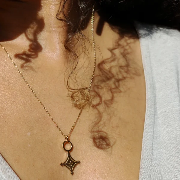 - Pendentif Sahelia et sa chaîne - – Image 3